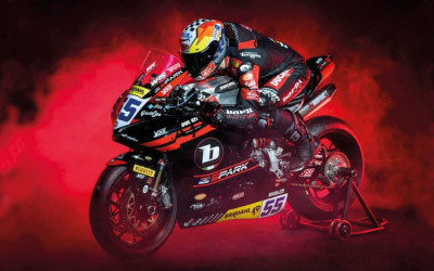 Montella sets record at Phillip Island with radial brake master cylinder Accossato CY021